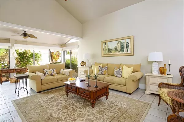 Naples, FL 34108,6810 Sand Pointe CIR #4.26