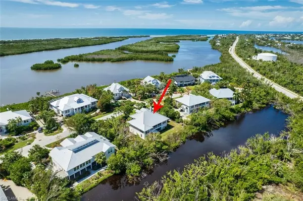 Sanibel, FL 33957,5422 Osprey CT