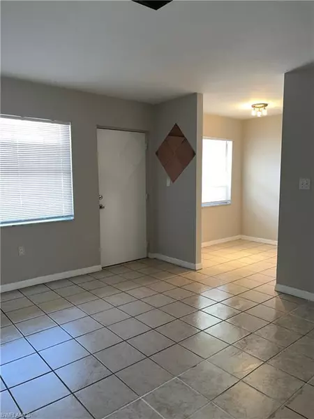 2105 Canal ST #5, Fort Myers, FL 33901