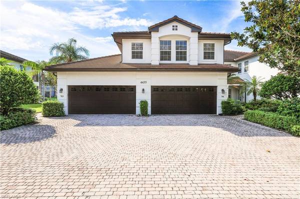 4435 Dover CT #7-703, Naples, FL 34105