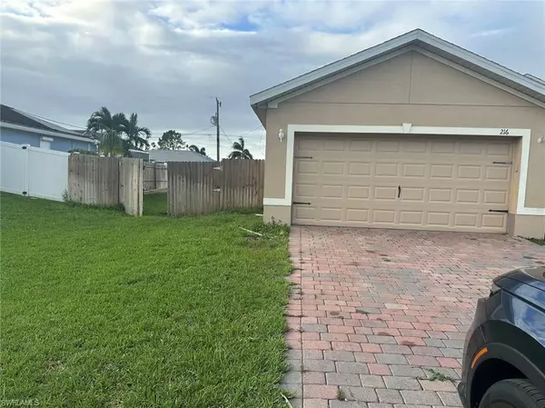 Cape Coral, FL 33991,216 SW 21st LN