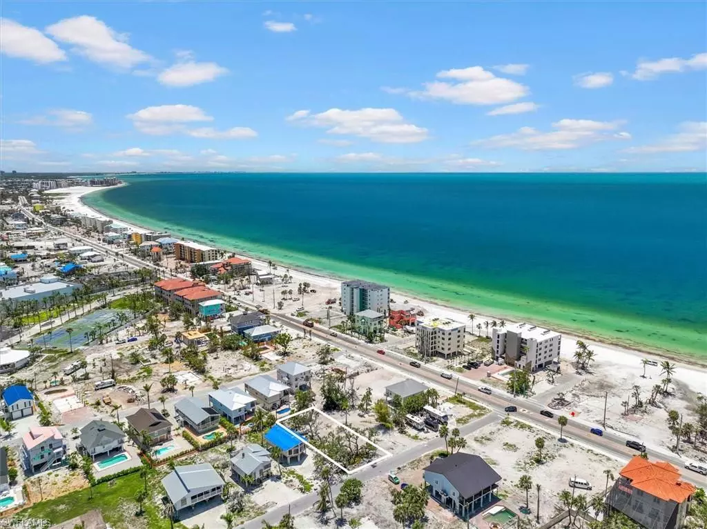 Fort Myers Beach, FL 33931,116 Bayview AVE