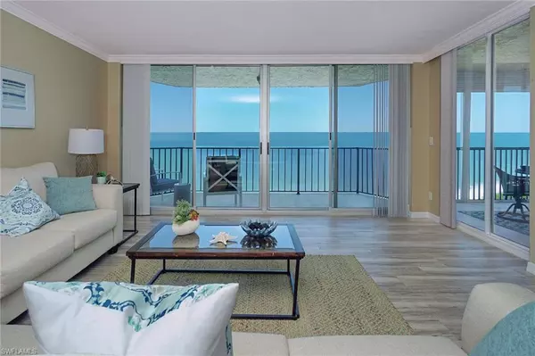 Naples, FL 34108,10701 Gulf Shore DR #1102