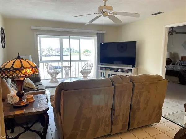 Cape Coral, FL 33904,1714 Bikini CT #204