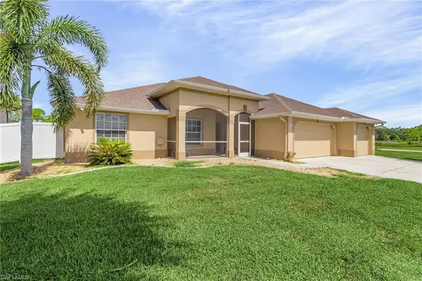 2207 NE 27th TER, Cape Coral, FL 33909