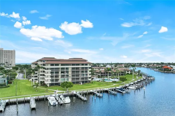 Marco Island, FL 34145,591 Seaview CT #A-202