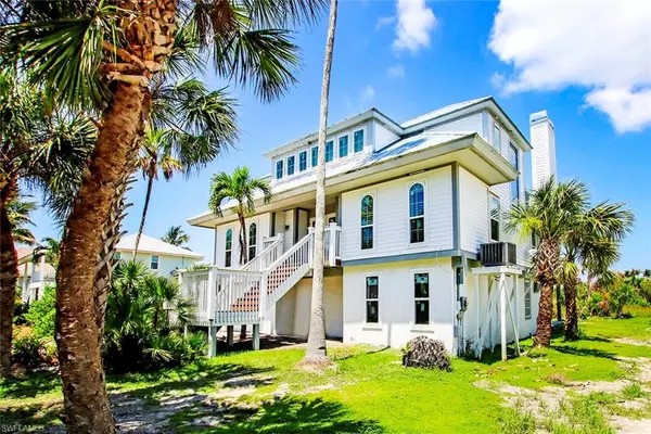 Sanibel, FL 33957,588 Hideaway CT