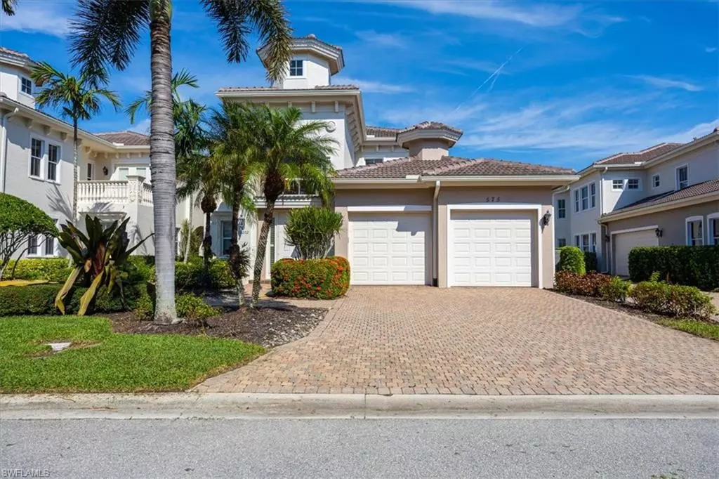 Naples, FL 34119,575 Avellino Isles CIR #202