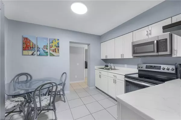 Cape Coral, FL 33904,4953 Viceroy ST