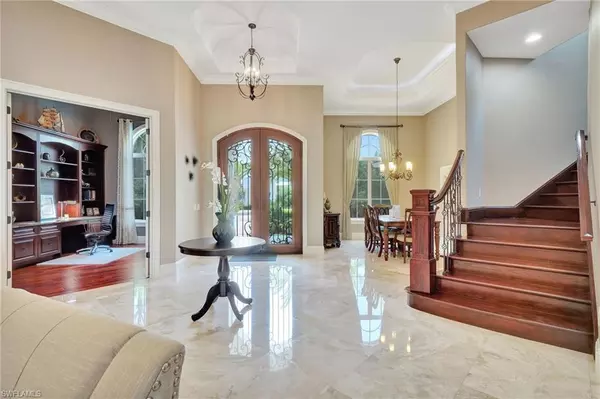 Naples, FL 34102,1330 Marlin DR