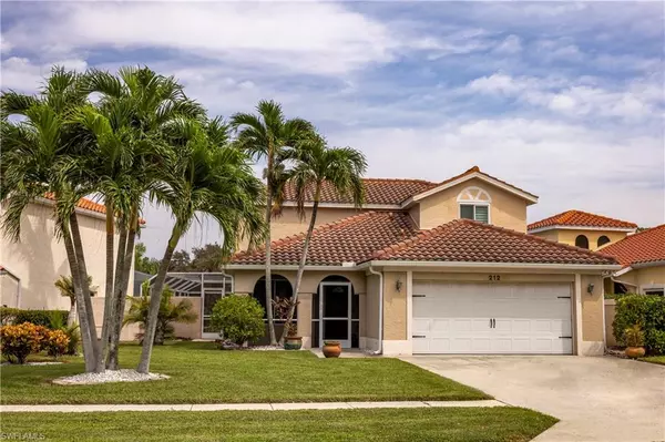 Naples, FL 34104,212 Sabal Lake DR