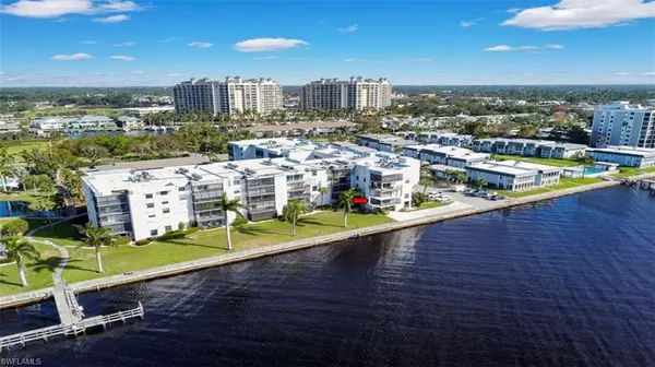 3460 N Key DR #213E,  North Fort Myers,  FL 33903