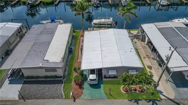 North Fort Myers, FL 33917,5553 Sir Walter WAY
