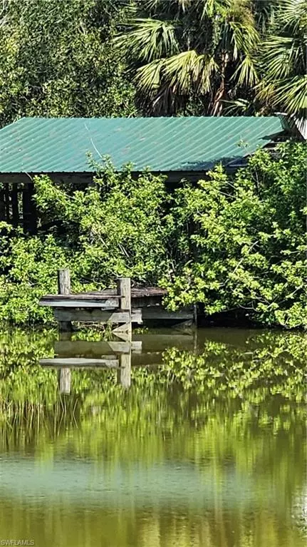 North Fort Myers, FL 33917,20951 Huffmaster RD