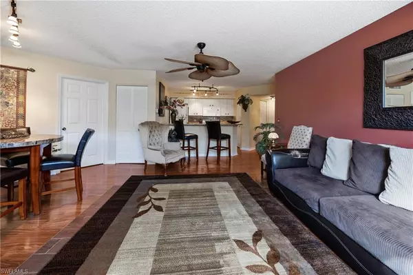 Bonita Springs, FL 34135,8870 Colonnades CT W #328