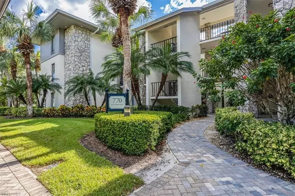 Naples, FL 34113,770 Eagle Creek DR #302