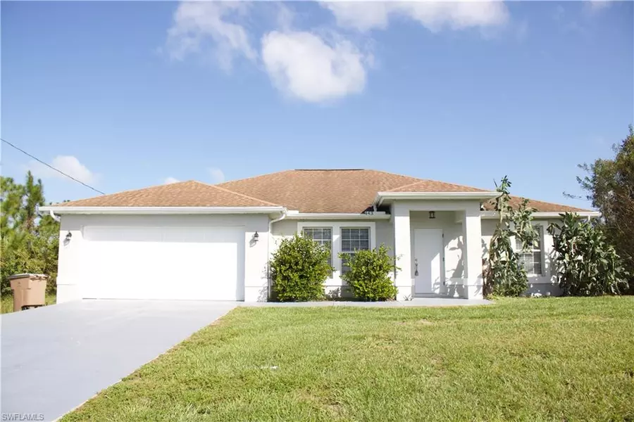 443 Raymer ST, Lehigh Acres, FL 33974