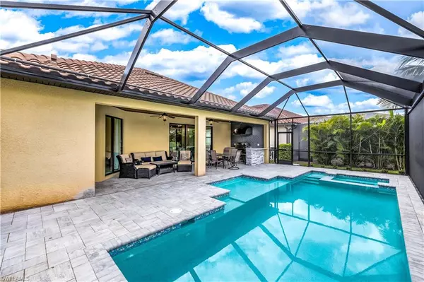 28623 Derry CT, Bonita Springs, FL 34135