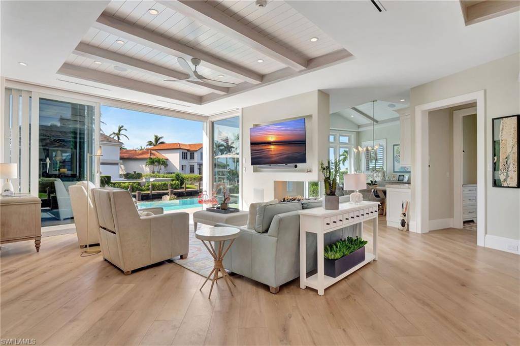 Naples, FL 34102,1314 Marlin DR