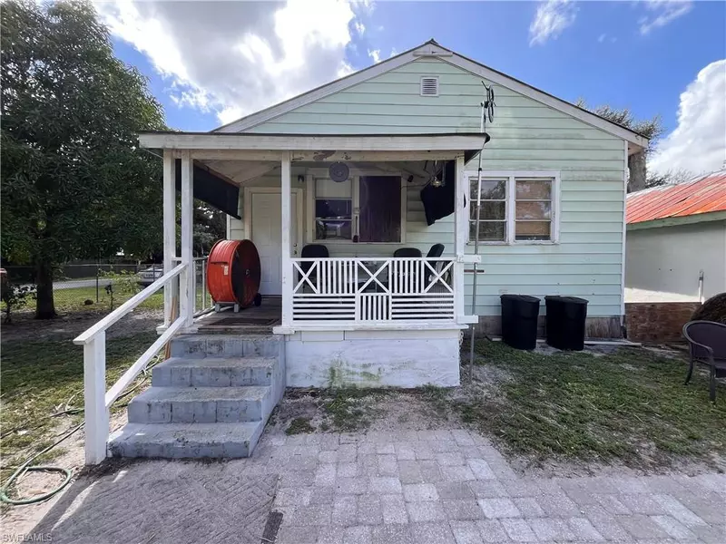 345 fraser AVE, Labelle, FL 33935