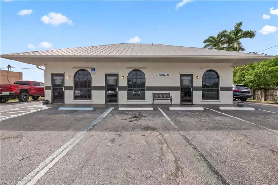 511 Pondella RD, North Fort Myers, FL 33903