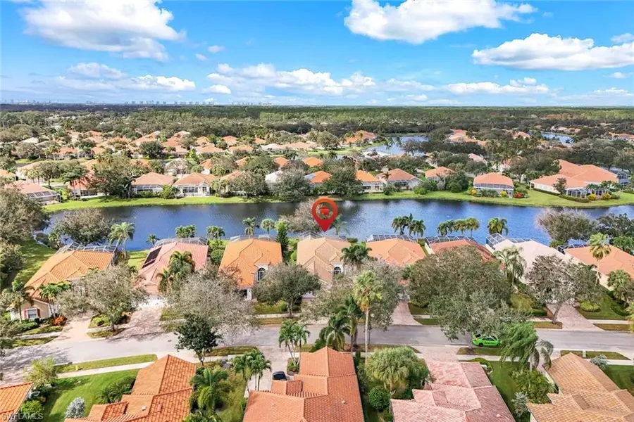 5913 Bermuda LN, Naples, FL 34119