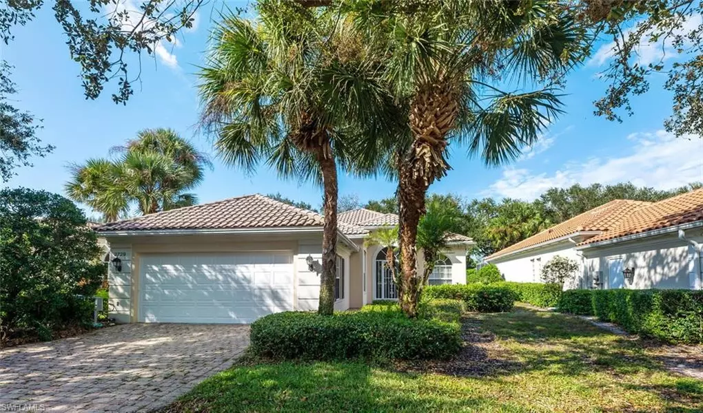 2729 Island Pond LN, Naples, FL 34119