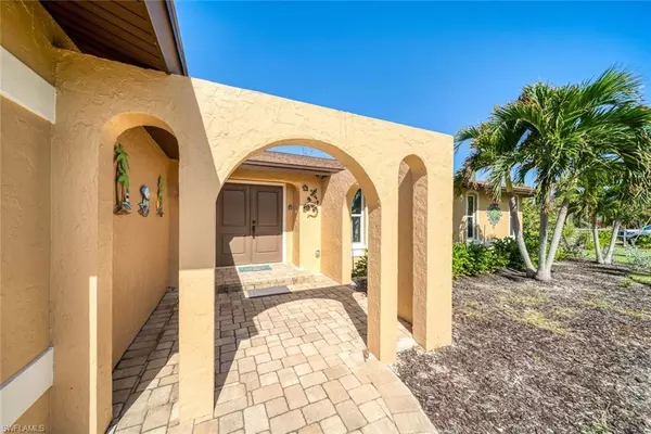 Sanibel, FL 33957,9475 Beverly LN