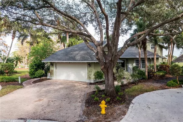 Naples, FL 34105,28 Golf Cottage DR