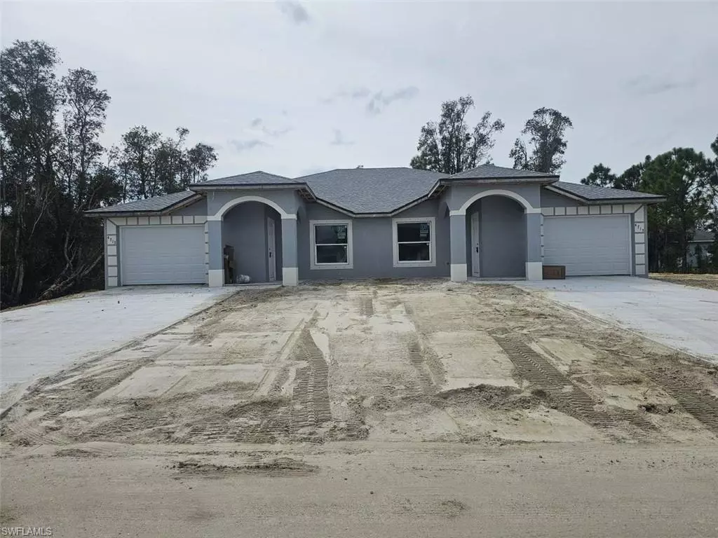 Lehigh Acres, FL 33973,4713/4715 26th ST SW