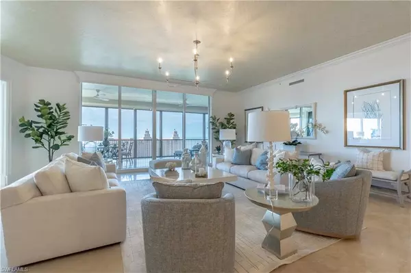 Naples, FL 34108,8787 Bay Colony DR #1802