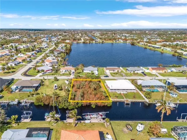 Port Charlotte, FL 33948,18826 Ashcroft CIR