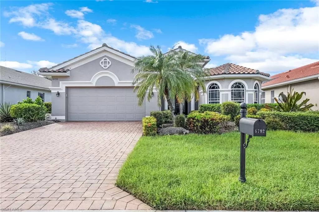 Estero, FL 33967,8792 Largo Mar DR