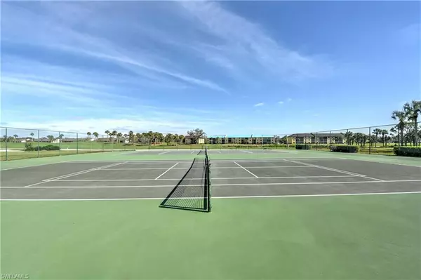 Fort Myers, FL 33908,12171 Kelly Sands WAY #1568