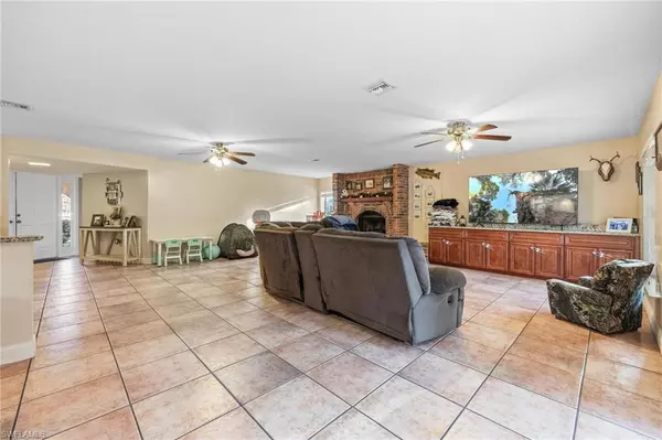 Fort Myers, FL 33905,14501 W Hal CT