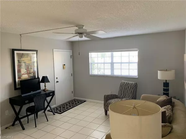 Fort Myers, FL 33919,1514 Edgewater CIR #3A