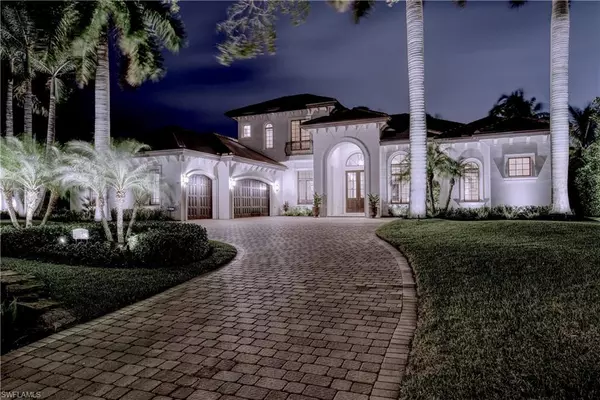 Naples, FL 34103,715 Riviera DR