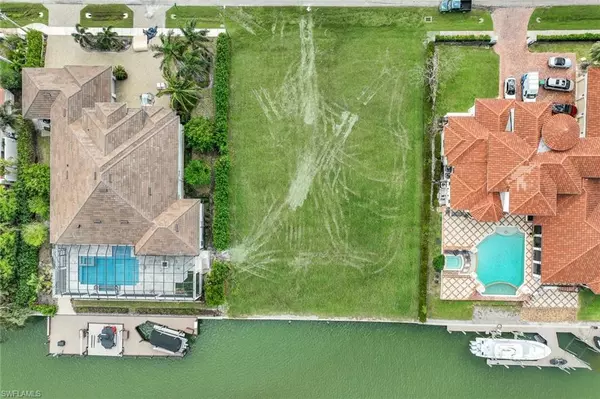 Marco Island, FL 34145,1650 Heights CT