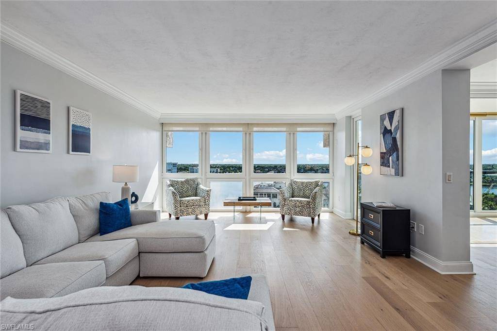 Naples, FL 34103,4031 Gulf Shore BLVD N #95