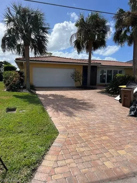 2261 Bayview RD, Punta Gorda, FL 33950