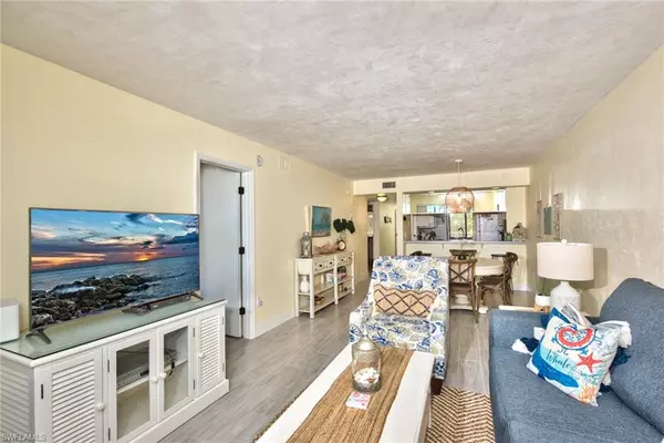 Fort Myers Beach, FL 33931,7500 Estero BLVD #202