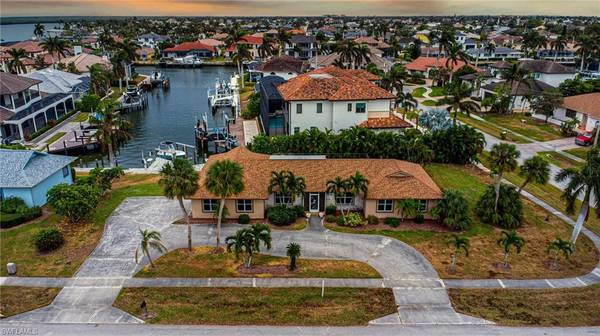 1647 Windmill AVE, Marco Island, FL 34145