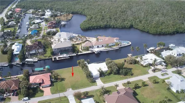 Fort Myers, FL 33919,126 Montrose DR