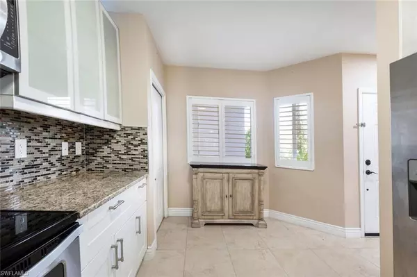 Naples, FL 34104,7819 Regal Heron CIR #8-103