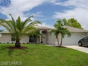 1733 SW 40th TER, Cape Coral, FL 33914