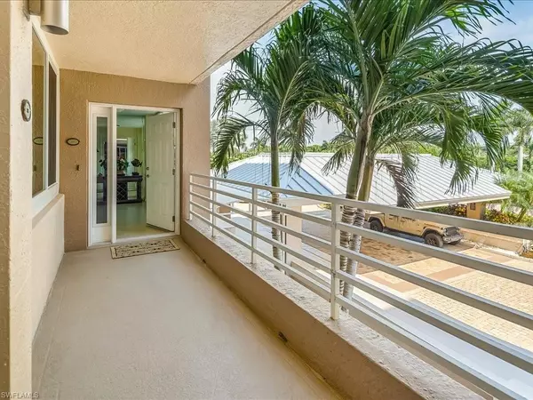 Marco Island, FL 34145,780 S Collier BLVD #207