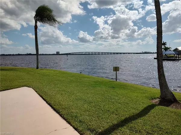 Cape Coral, FL 33904,4280 SE 20th PL #402