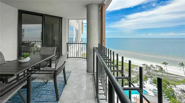 Naples, FL 34103,4251 Gulf Shore BLVD N #18A