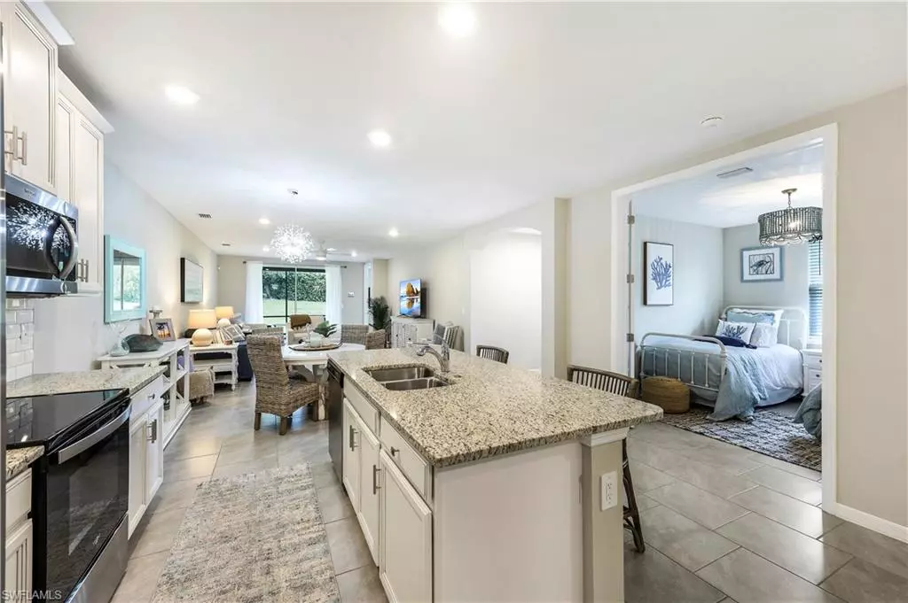 Naples, FL 34114,14551 Edgewater CIR