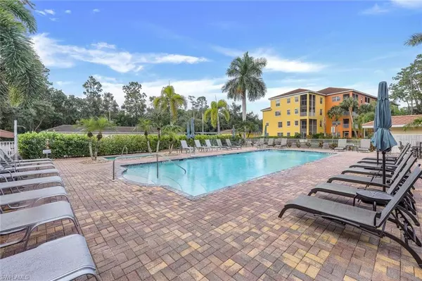 4455 Botanical Place CIR #307, Naples, FL 34112